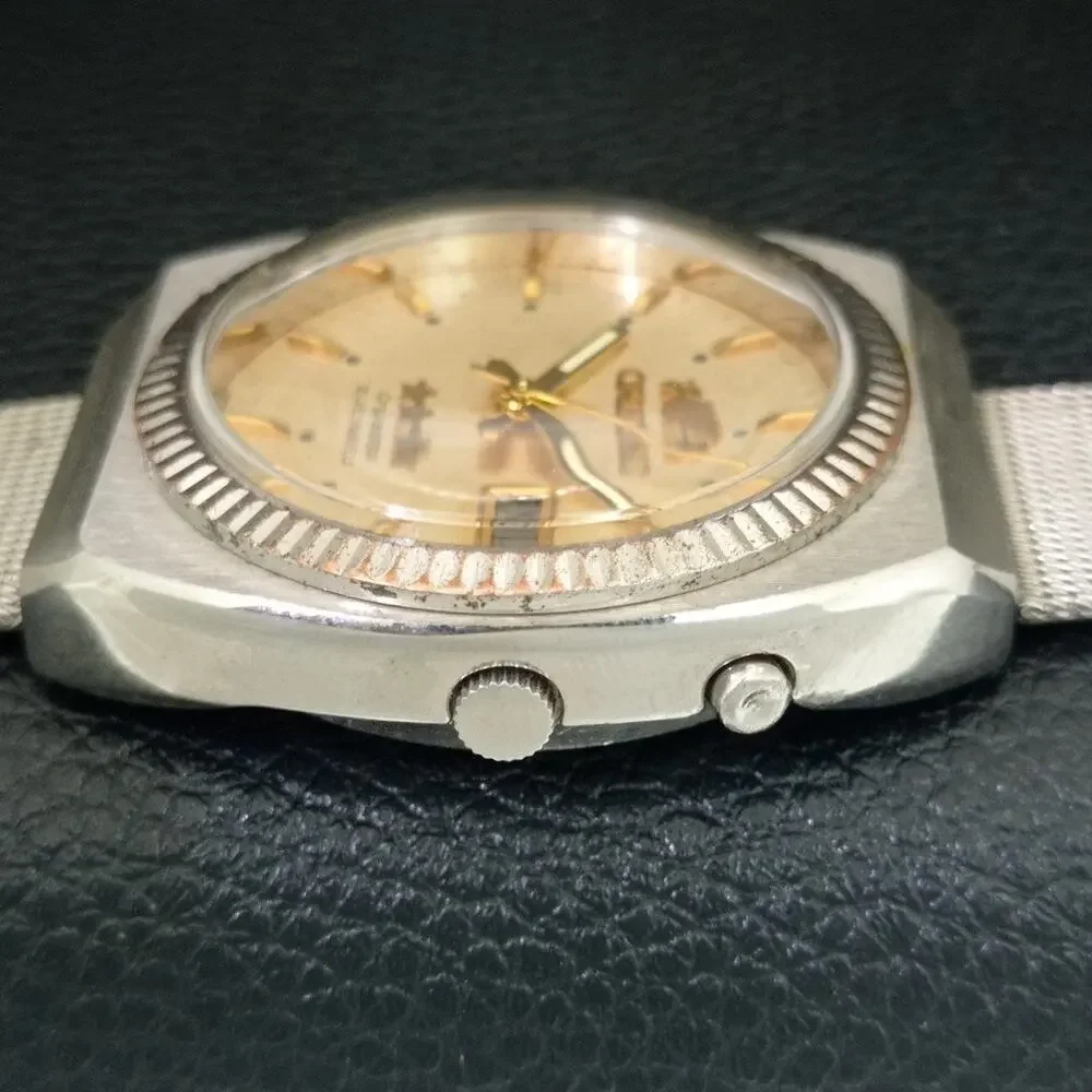 Vintage 1982 Orient Automatic Mens Silver Watch W/daydate & Gold accents